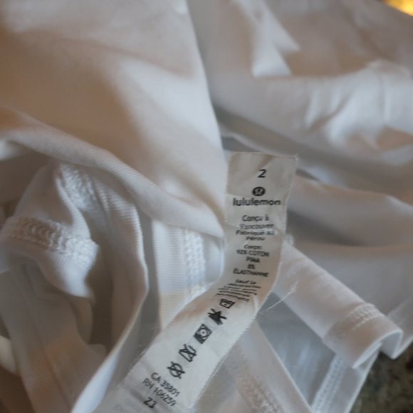 Womens Lululemon White Split Back Tank Top 2 * - Picture 6 of 7